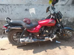 Bajaj Avenger Street 150